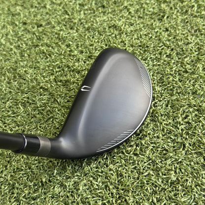 Cleveland Launcher XL Halo #5 Hybrid / 24 Degree / Regular Flex - Pre Owned Golf 