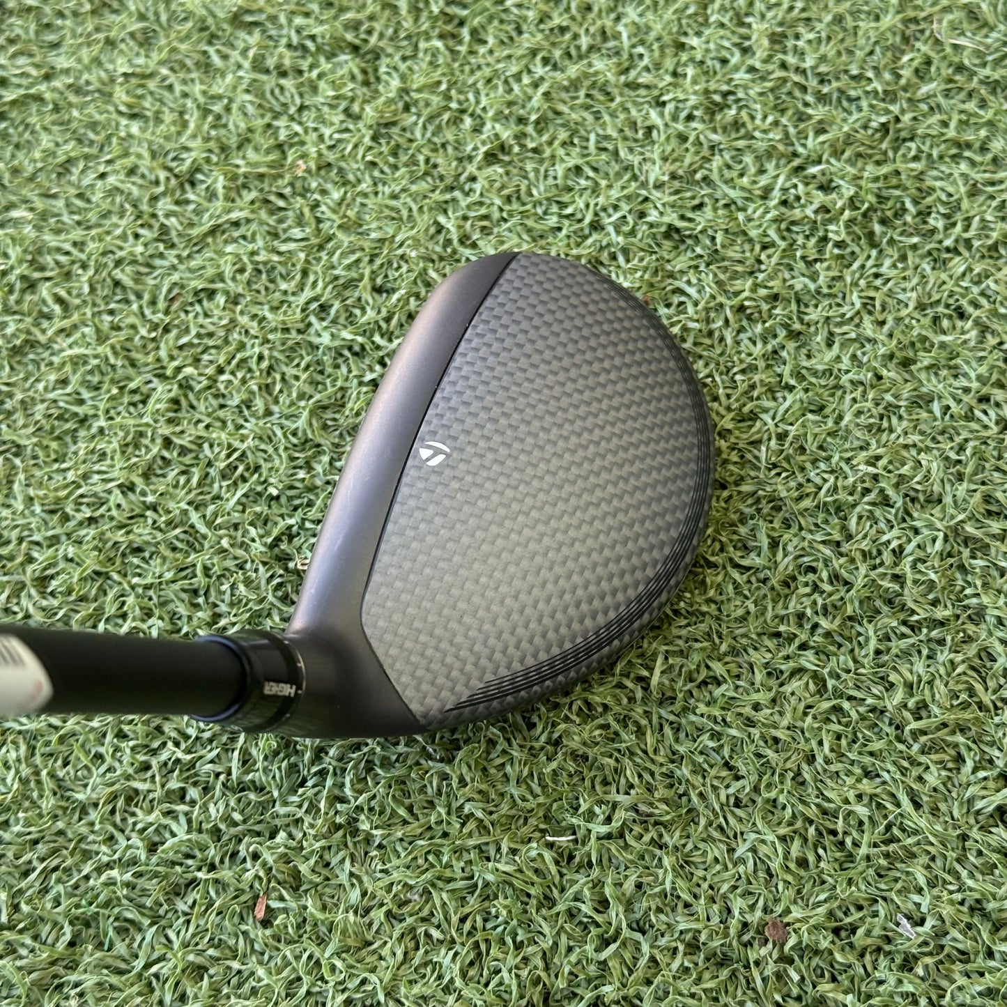 TaylorMade Qi35 #3 Hybrid / 19 Degree / Stiff Flex