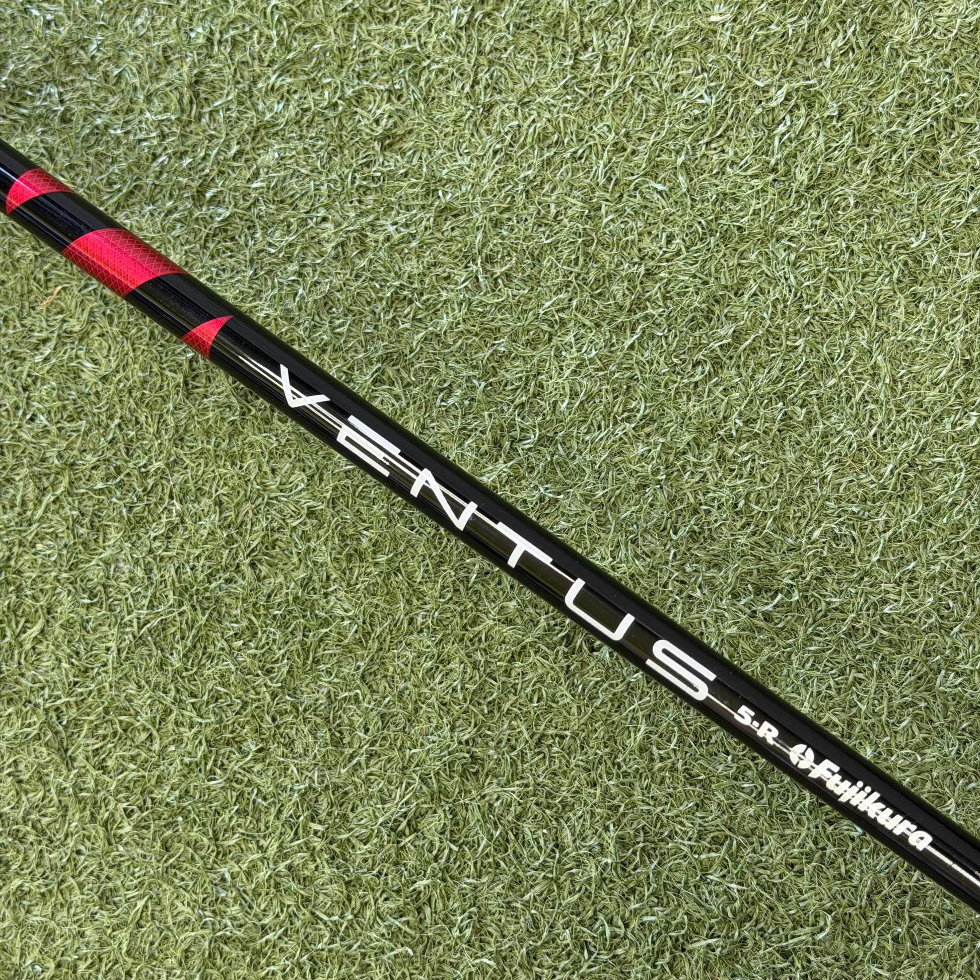 TaylorMade Stealth Golf Driver / 10.5 Driver / Regular Flex - Pre Owned Golf 