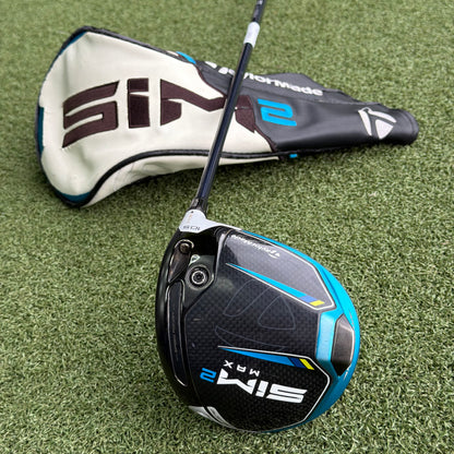 TaylorMade SIM2 Max Driver / 10.5 Degree / Regular Flex