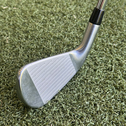 Titleist T100 2023 #4 Iron / 24 Degree / Stiff Flex