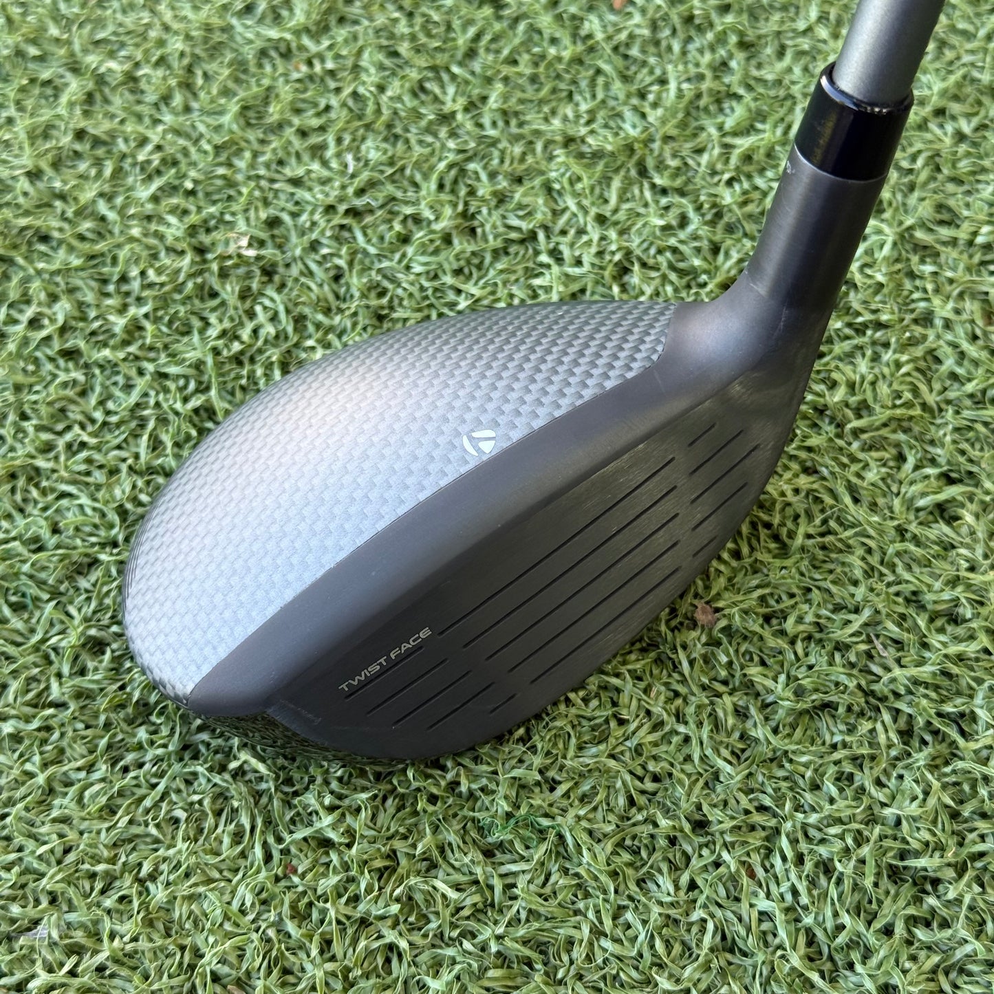 TaylorMade Qi35 Max #4 Hybrid / 23 Degree / Regular Flex