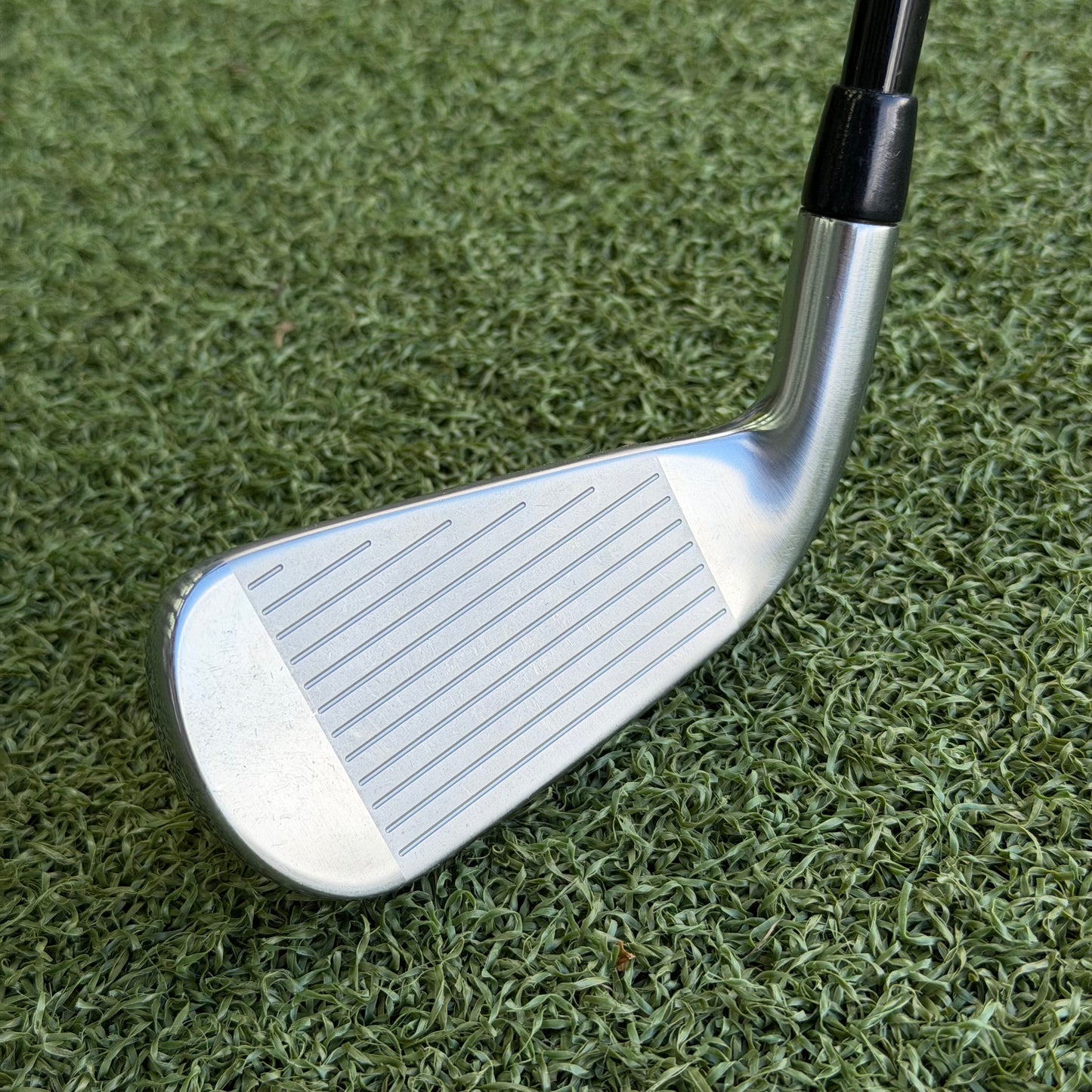 Titleist U505 #3 Utility Iron / 20 Degree / Stiff Flex