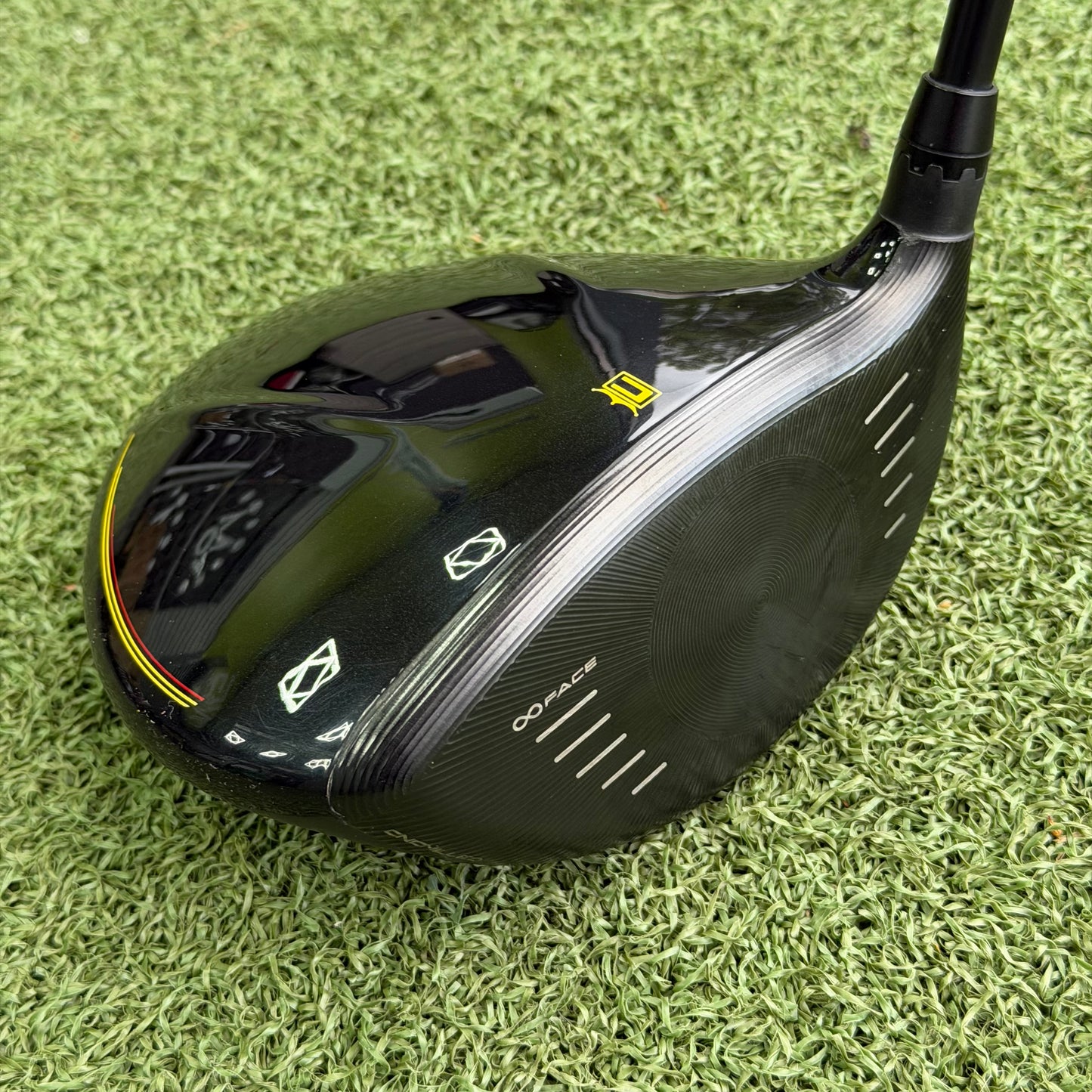Cobra Speedzone Xtreme Golf Driver / 10.5 Degree / Regular Flex