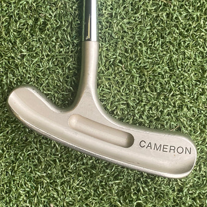 Scotty Cameron Bulls Eye Flange Putter - Pre Owned Golf 