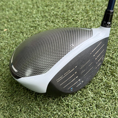 TaylorMade SIM Max Golf Driver / 10.5 Degree / Stiff Flex