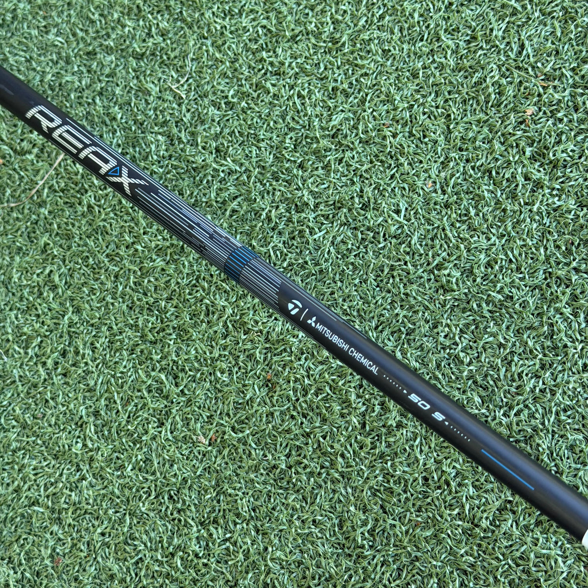 TaylorMade Qi4D Golf Driver / 10.5 Degree / Stiff Flex REAX 50