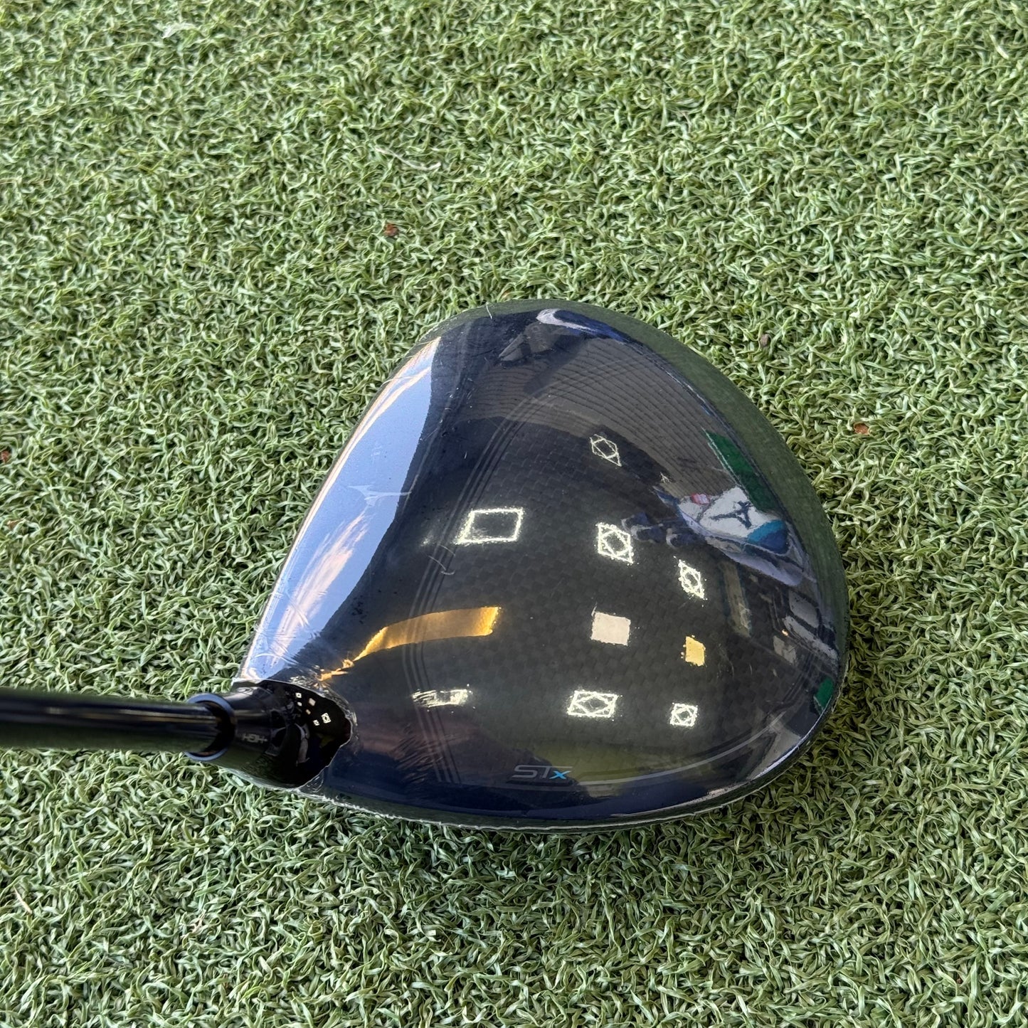 Mizuno ST-X 230 Golf Driver / 10.5 Degree / Regular Flex