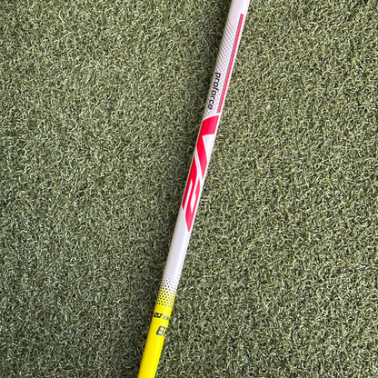 UST Mamiya ProForce V2 6F4 Stiff Flex Driver Shaft - TaylorMade Adapter
