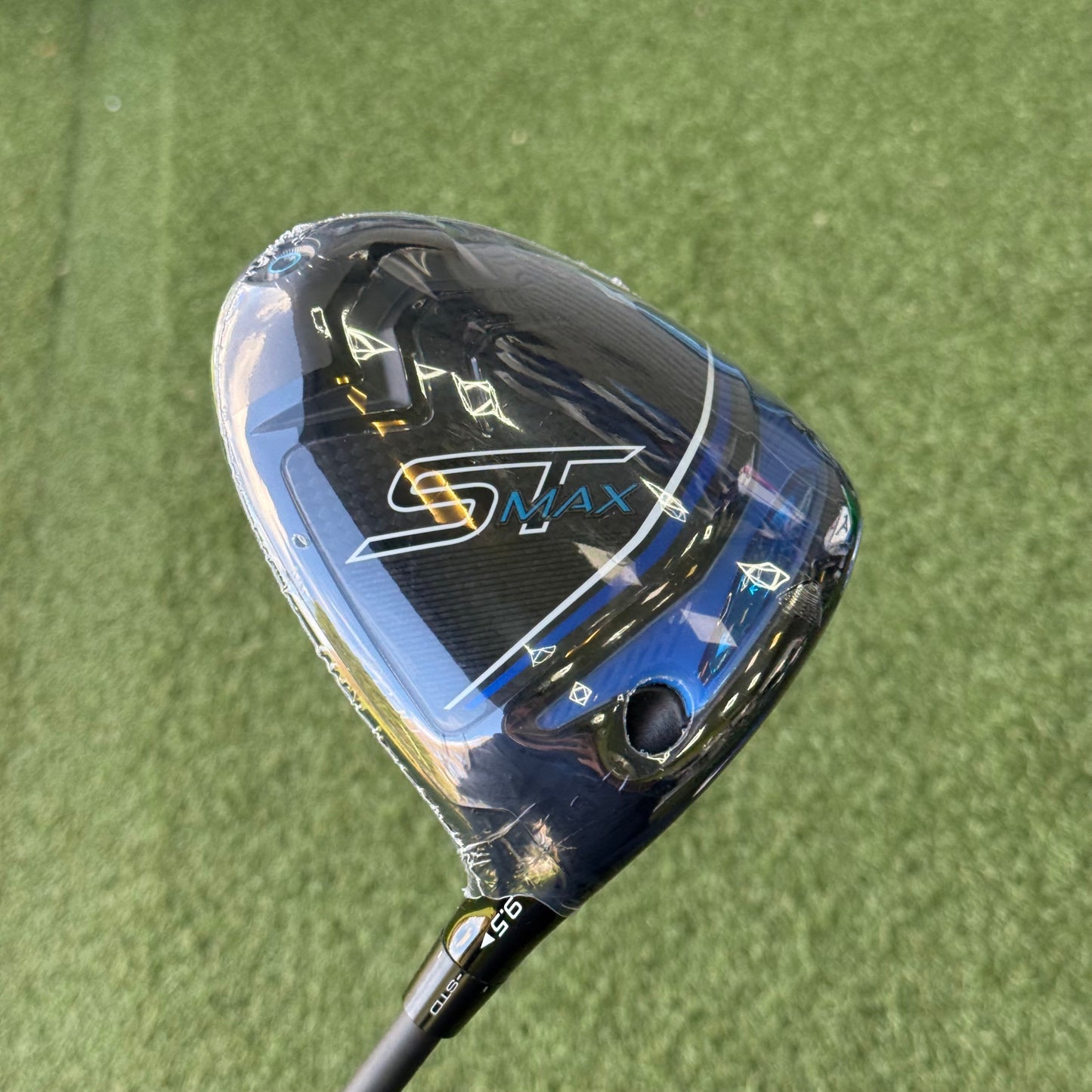 Mizuno ST-MAX 230 Golf Driver / 9.5 Degree / Extra-Stiff Flex