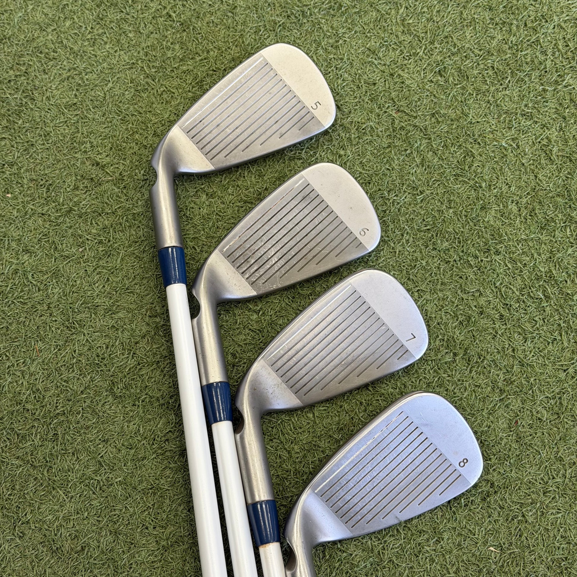 Ping G Le Golf Iron Set / 5-PW+SW / Ladies Flex - Pre Owned Golf 