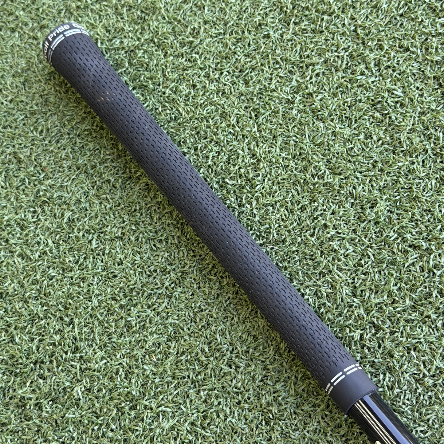 Cleveland Hi Bore XL Lite Golf Driver / 9-12 Degree / Senior Flex