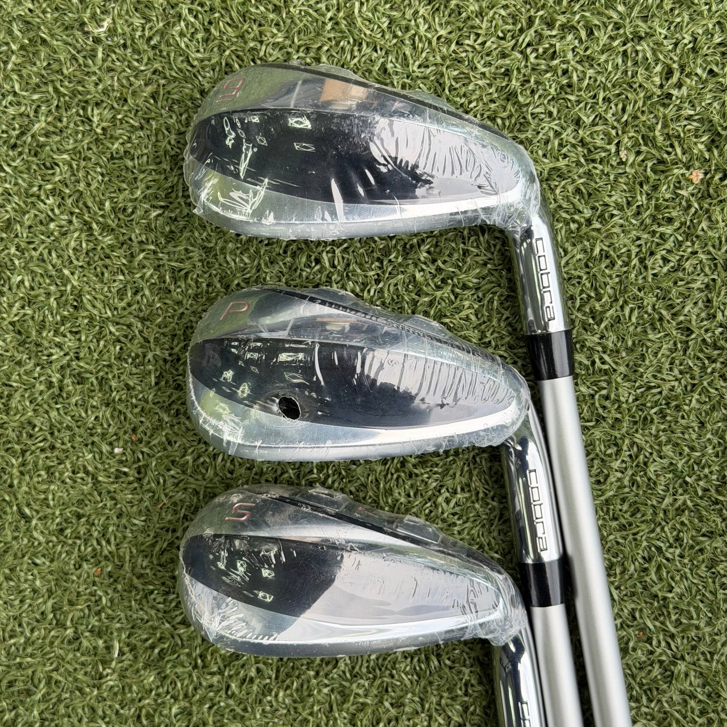 Cobra T-Rail Golf Iron Set / 6-SW / Ladies Flex Graphite Shafts - Pre Owned Golf 