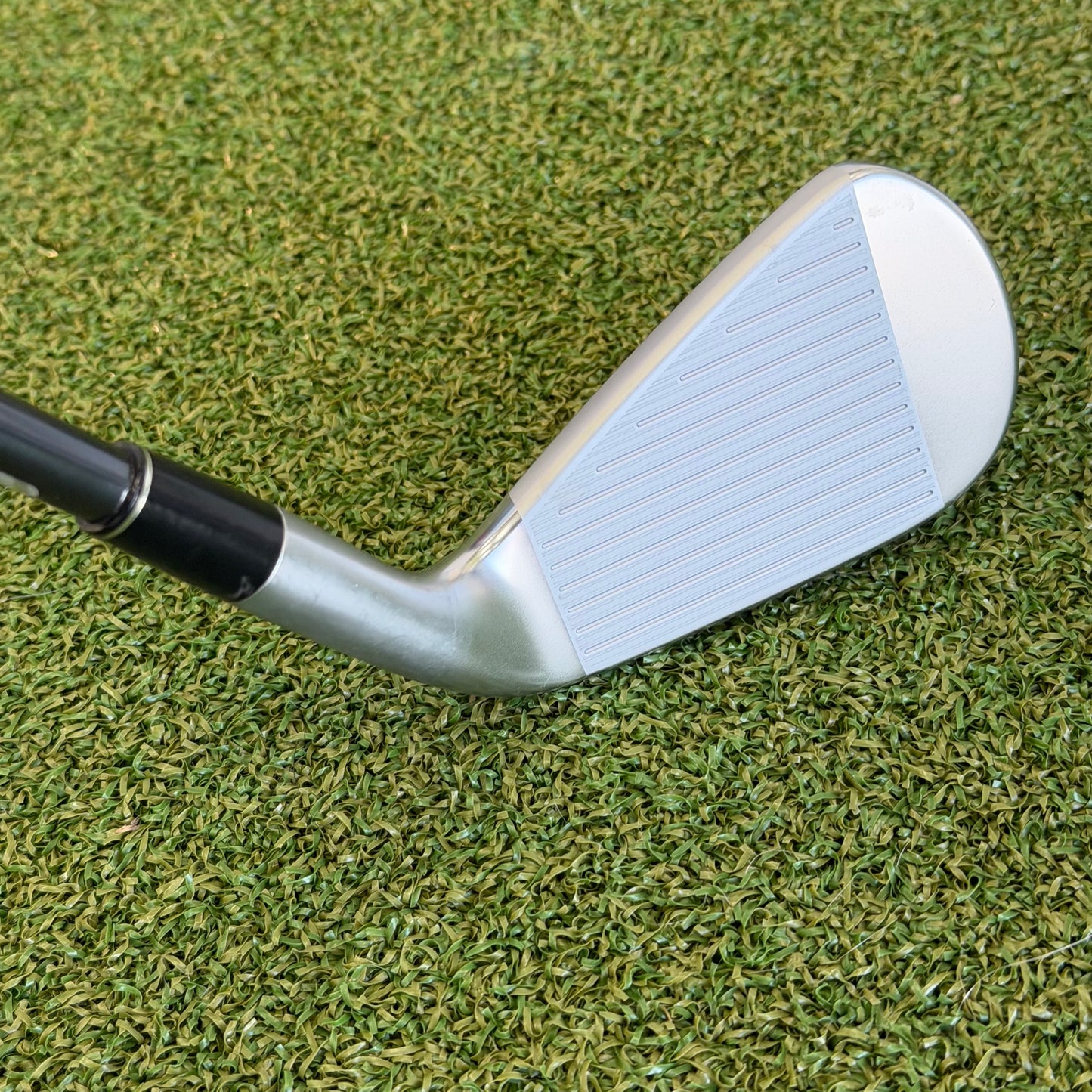 Srixon ZX MKII #3 Iron / 20 Degree / Regular Flex / Left Handed