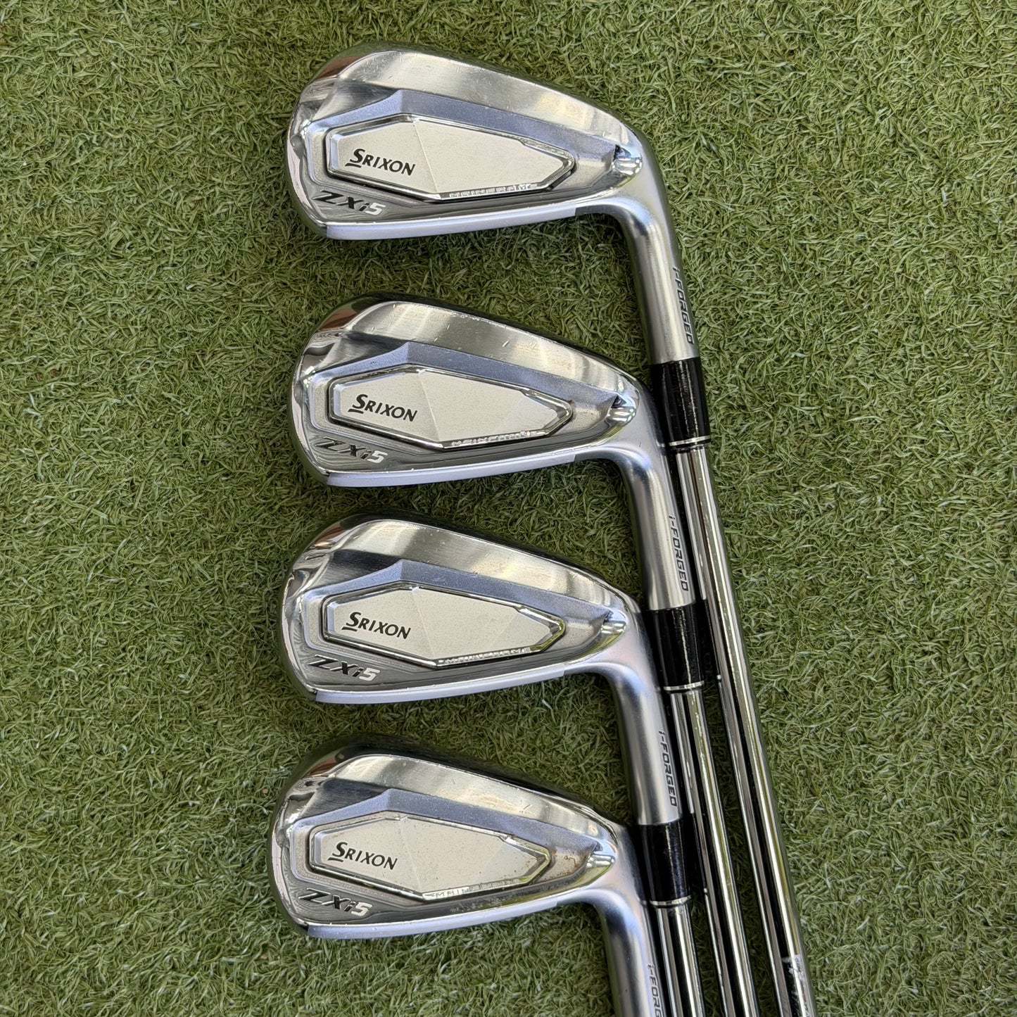 Srixon ZXi4/ZXi5 Forged Combo Golf Iron Set / 5-PW / Stiff Flex - Pre Owned Golf 