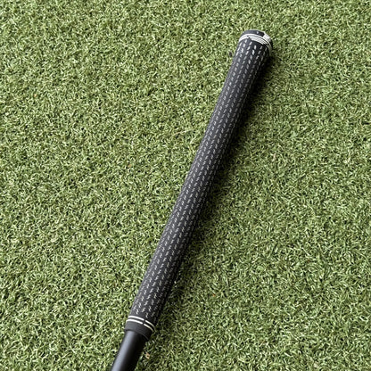 Cobra KING LTDx Golf Driver / 9 Degree / Stiff Flex