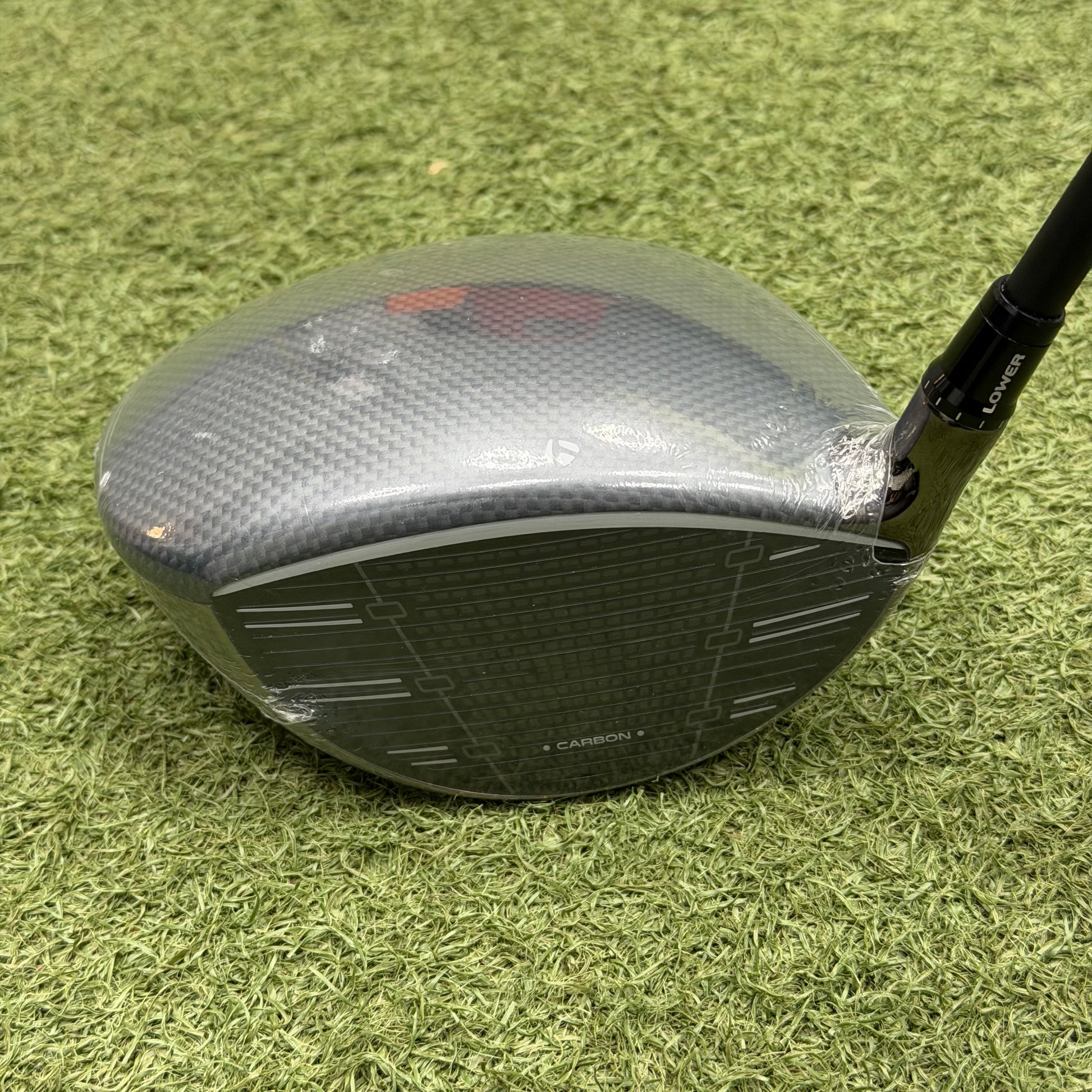 TaylorMade Qi35 Max Lite Golf Driver / 10.5 Degree / Regular Flex - Pre Owned Golf 