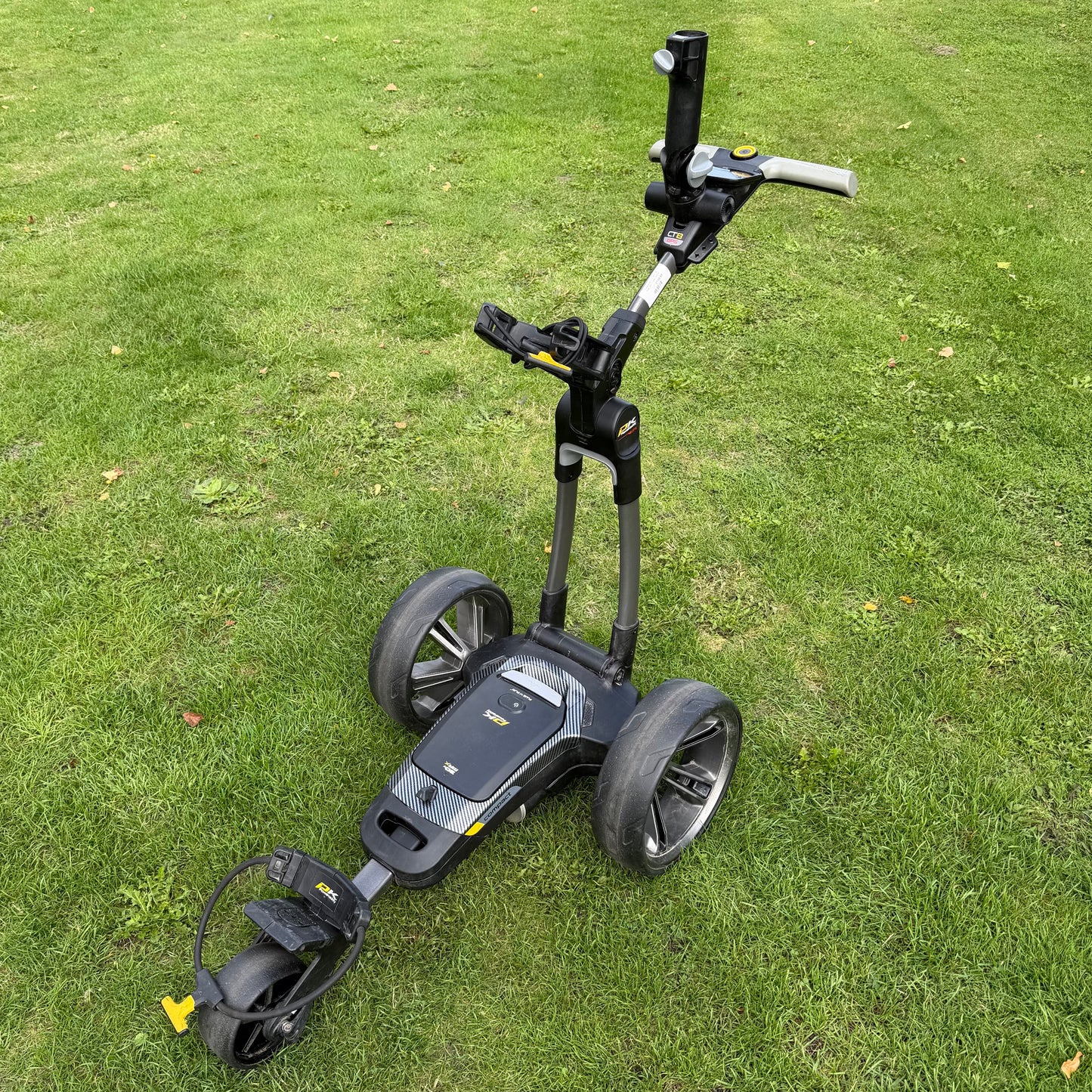 Powakaddy CT8 GPS Electric Golf Trolley / 18 Hole Lithium Battery