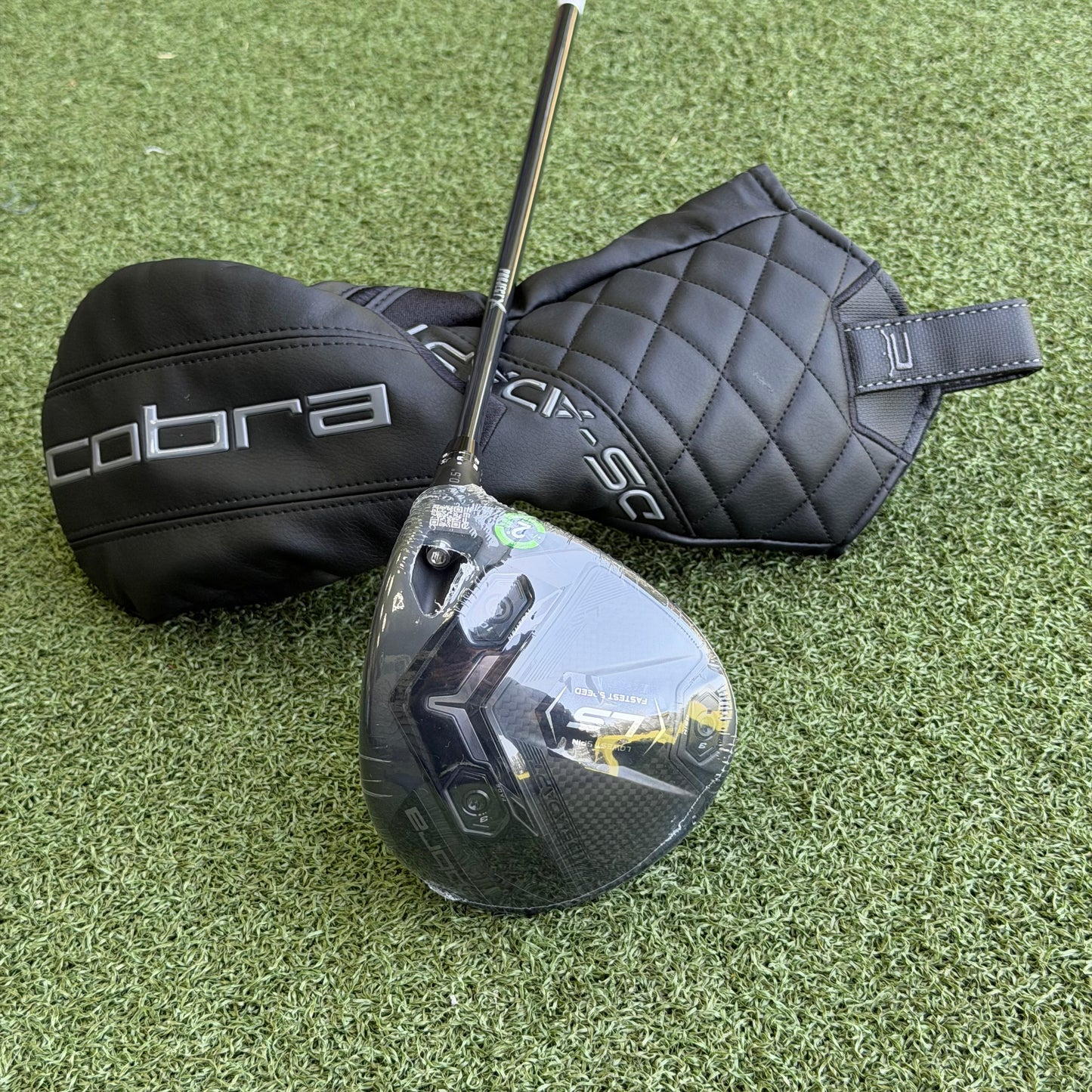Cobra DS-Adapt LS Golf Driver / 10.5 Degree / Stiff Flex