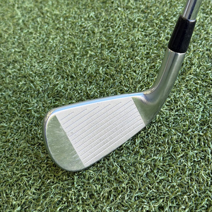Titleist 716 T-MB #4 Utility Iron / 23 Degree / Stiff Flex