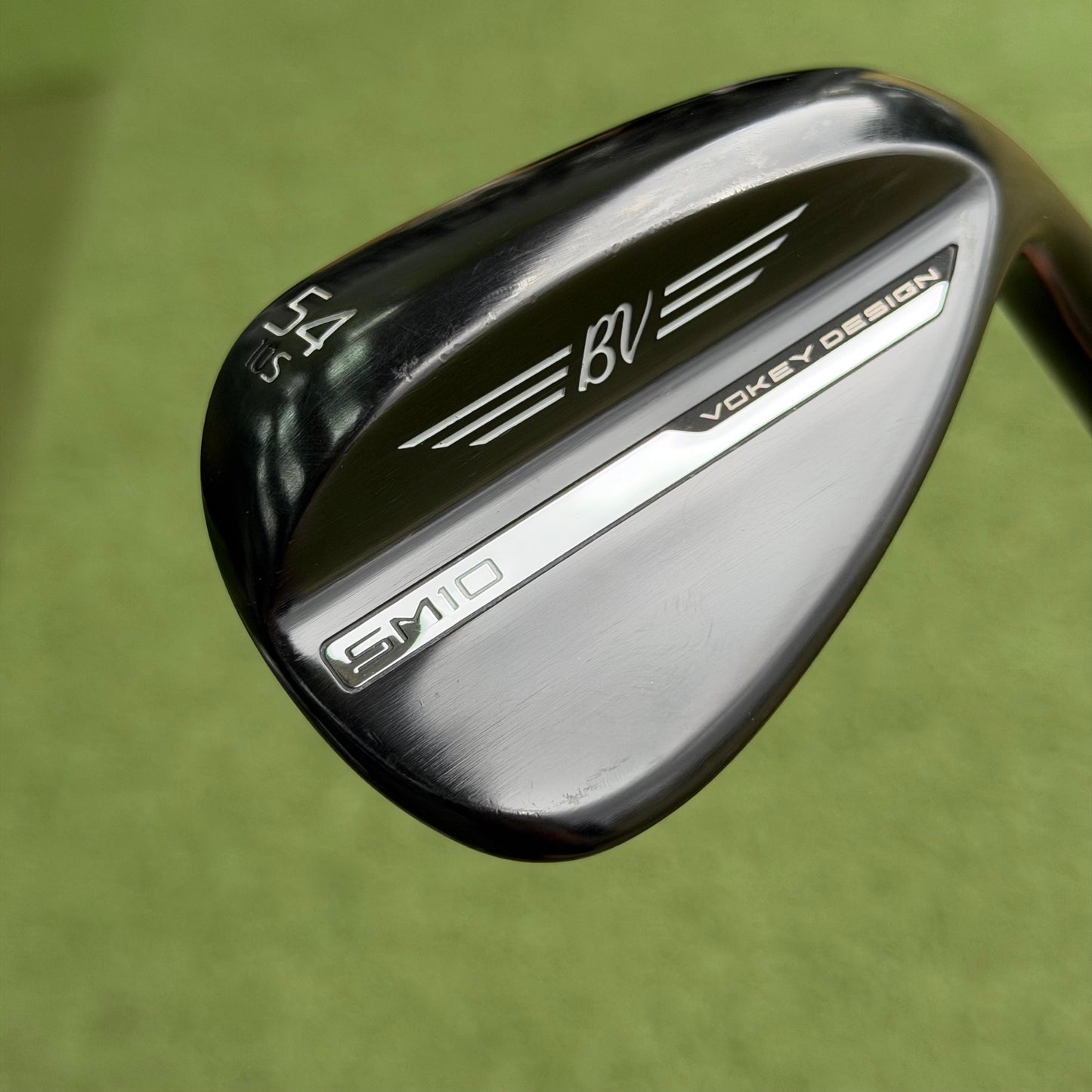 Titleist SM10 Black Vapor Sand Wedge / 54 Degree / Wedge Flex Black Vapor Shaft