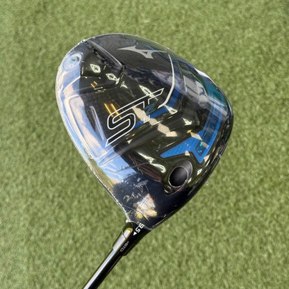 Mizuno ST-Z 230 Golf Driver / 9.5 Degree / Stiff Flex - Pre Owned Golf 
