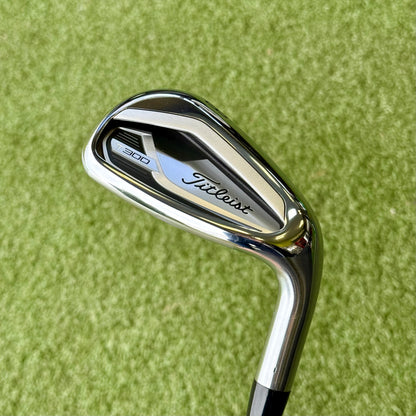 Titleist T300 Gap Wedge / 48 Degree