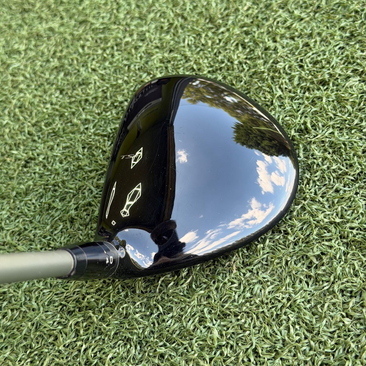 Titleist TSR1 #5 Fairway Wood / 18 Degree / Senior Flex
