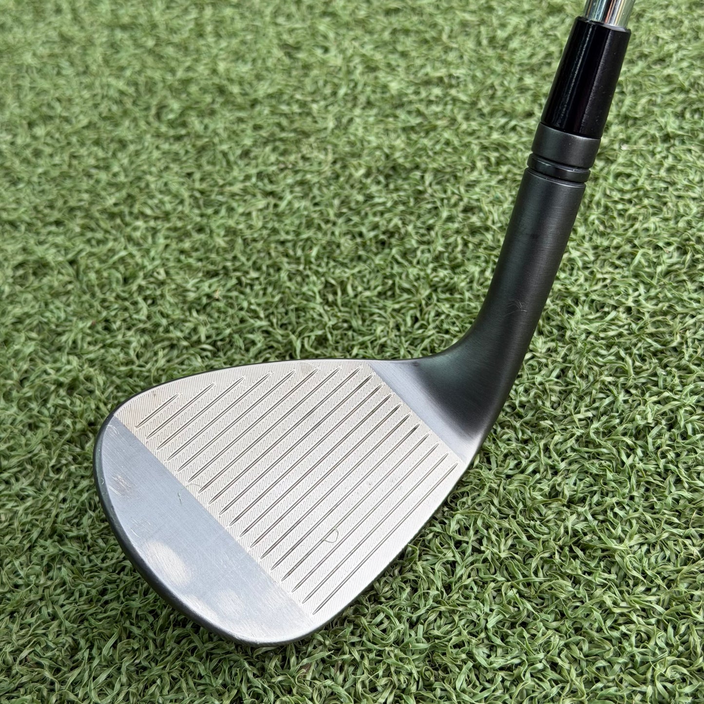 TaylorMade Milled Grind 5 Charcoal SB Lob Wedge / 58 Degree