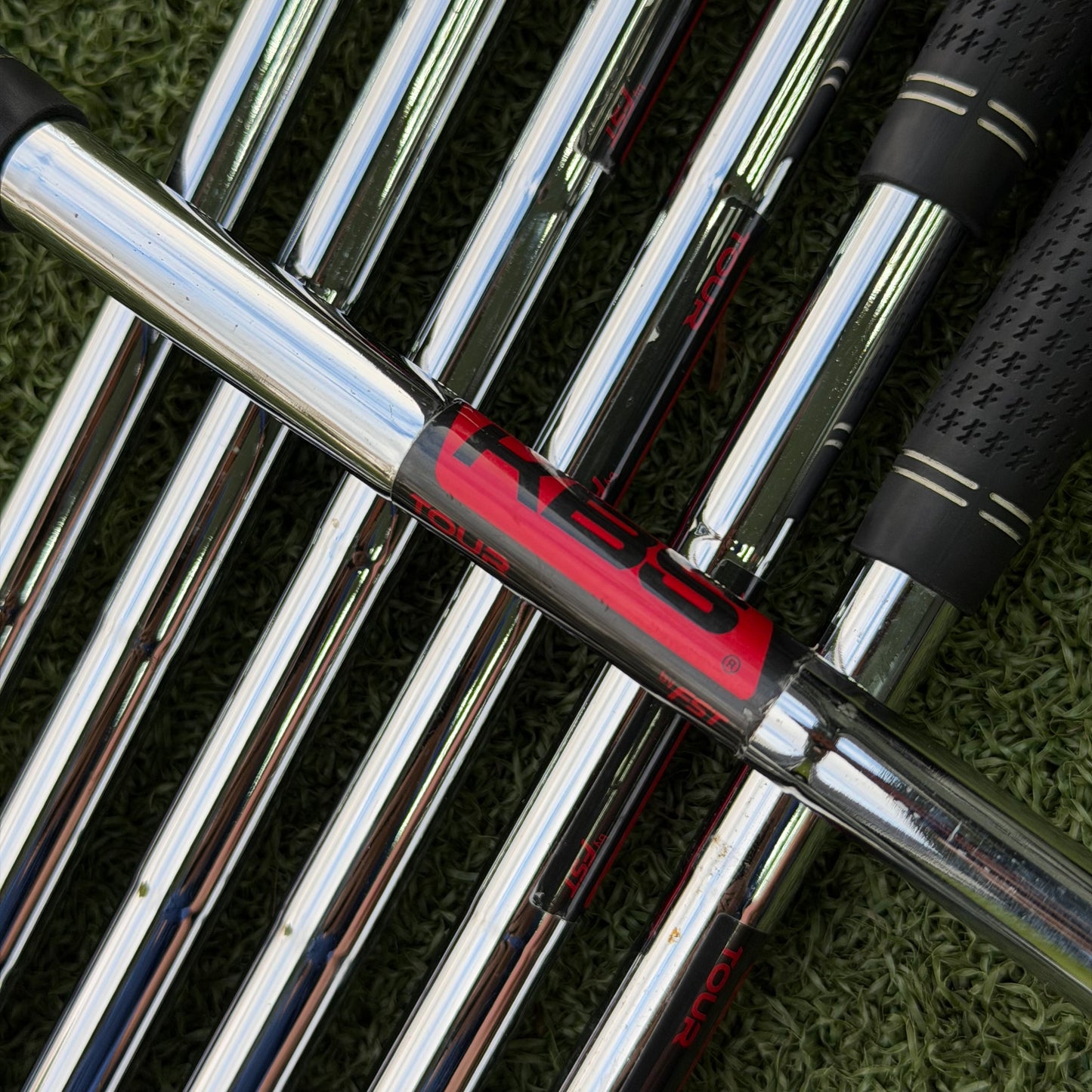 Sub 70 699 Pro Iron Set / 4-PW / Stiff Flex