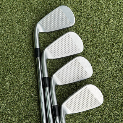 Mizuno JPX 919 Hot Metal Iron Set / 5-PW+GW / Stiff Flex