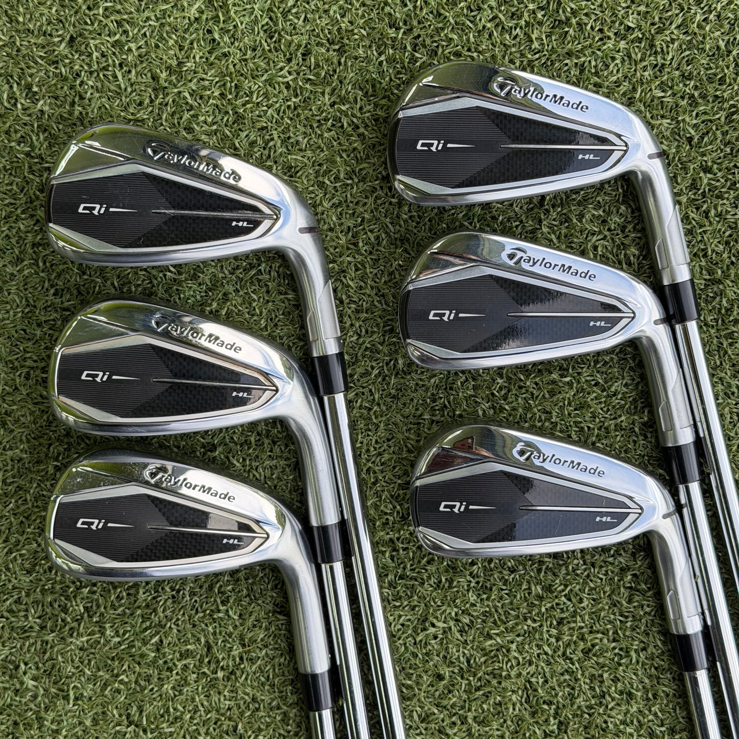 TaylorMade Qi HL Golf Iron Set / 5-PW / Regular Flex