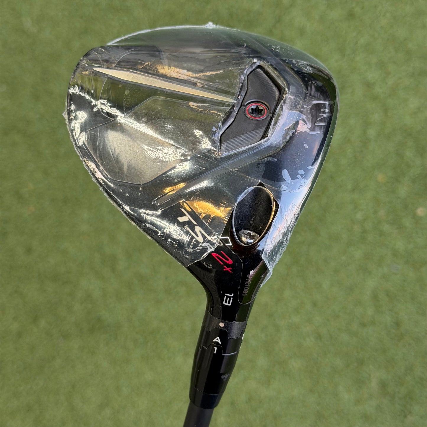 Titleist TSR2+ #3 Fairway Wood / 13 Degree / X-Stiff Flex