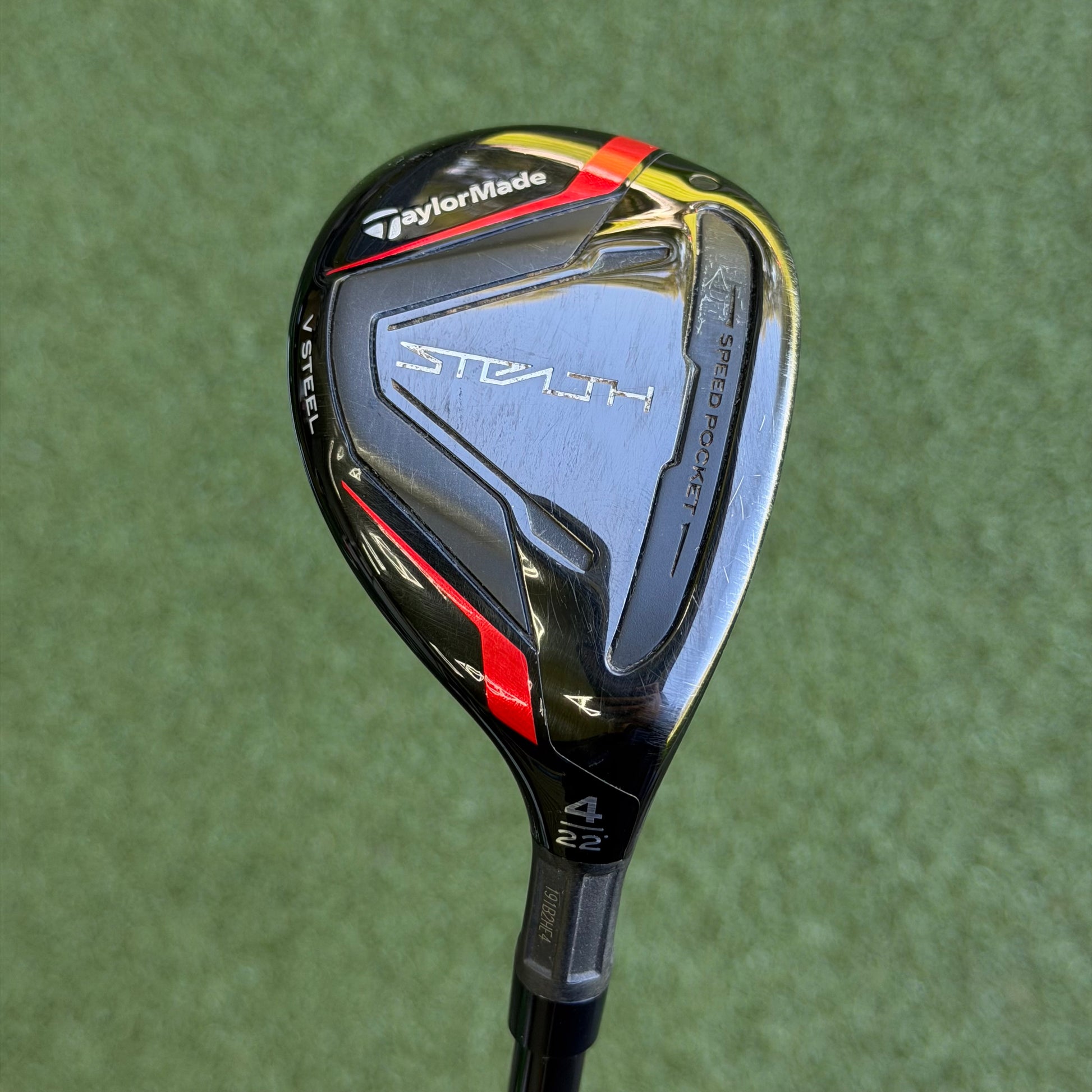 TaylorMade Stealth #4 Hybrid / 22 Degree / Regular Flex - Pre Owned Golf 