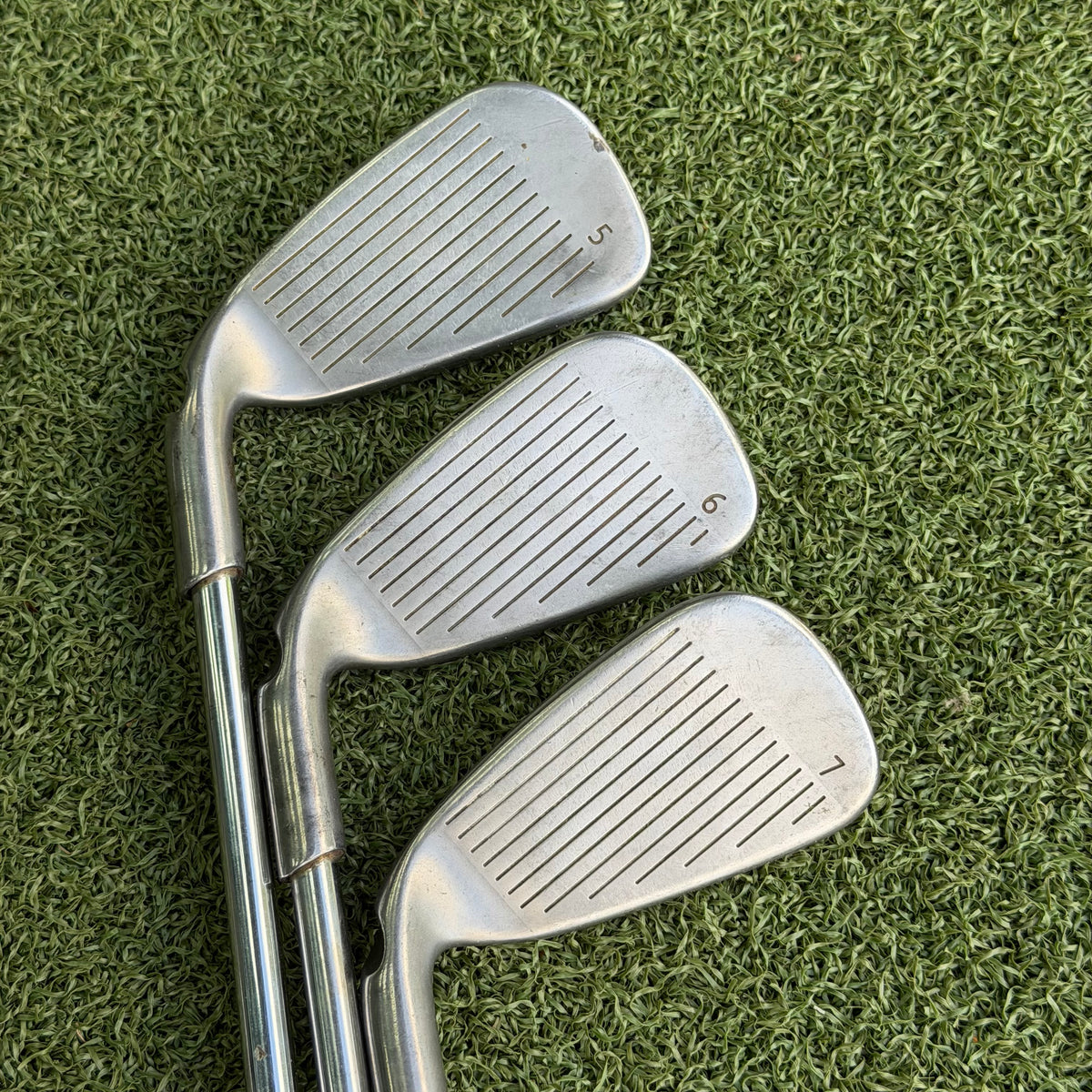 PING G30 Golf Iron Set / 5-PW / Stiff Flex