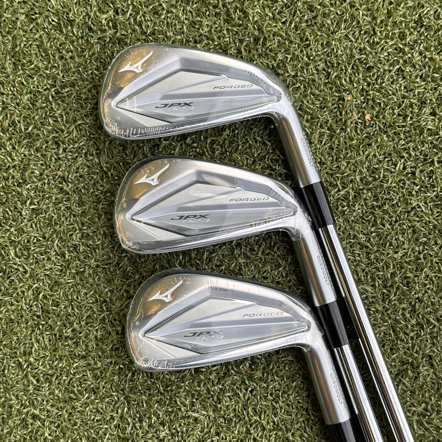 Mizuno JPX 923 Forged Iron Set / 5-PW / Stiff Flex