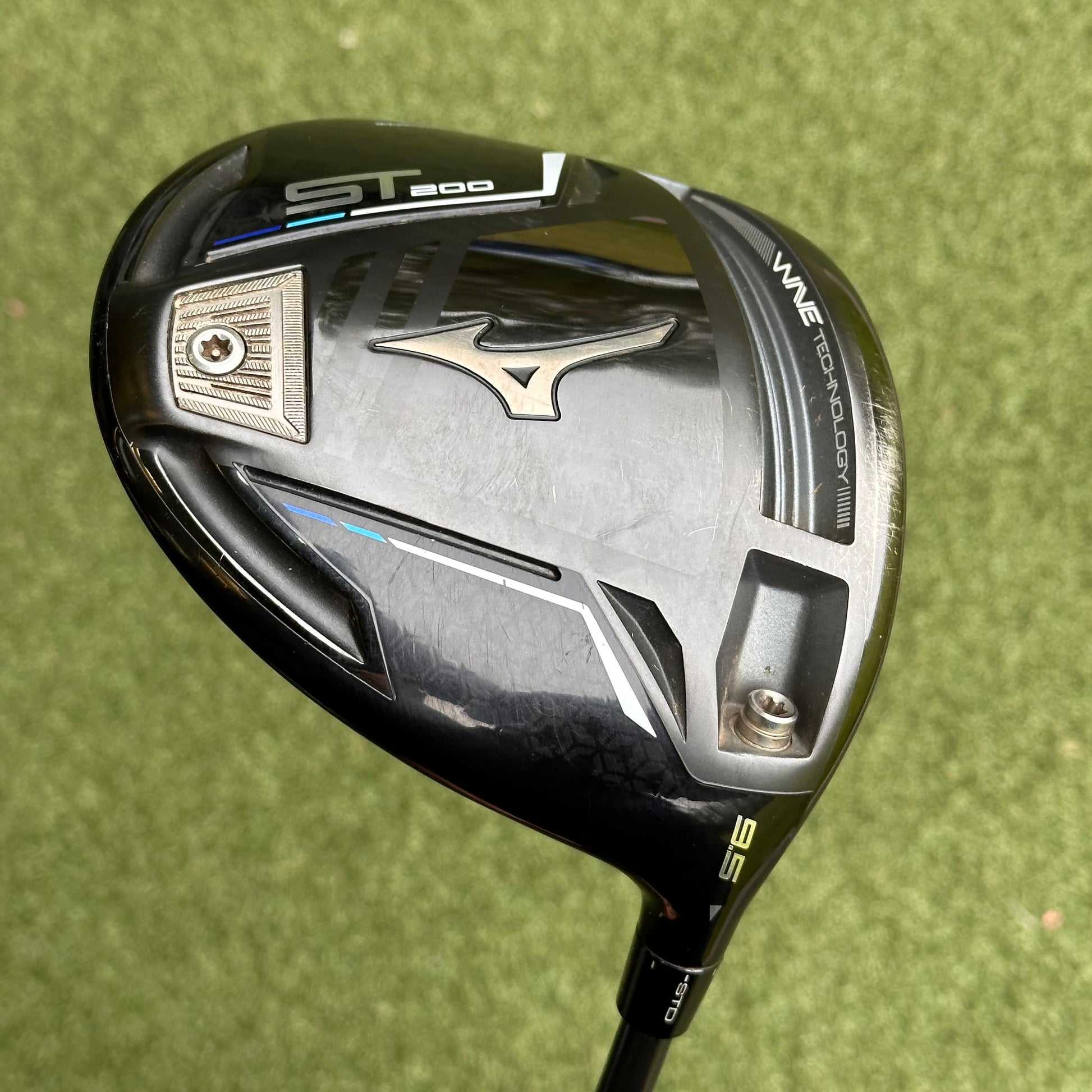 Mizuno ST200 Golf Driver - Pre Owned Golf 