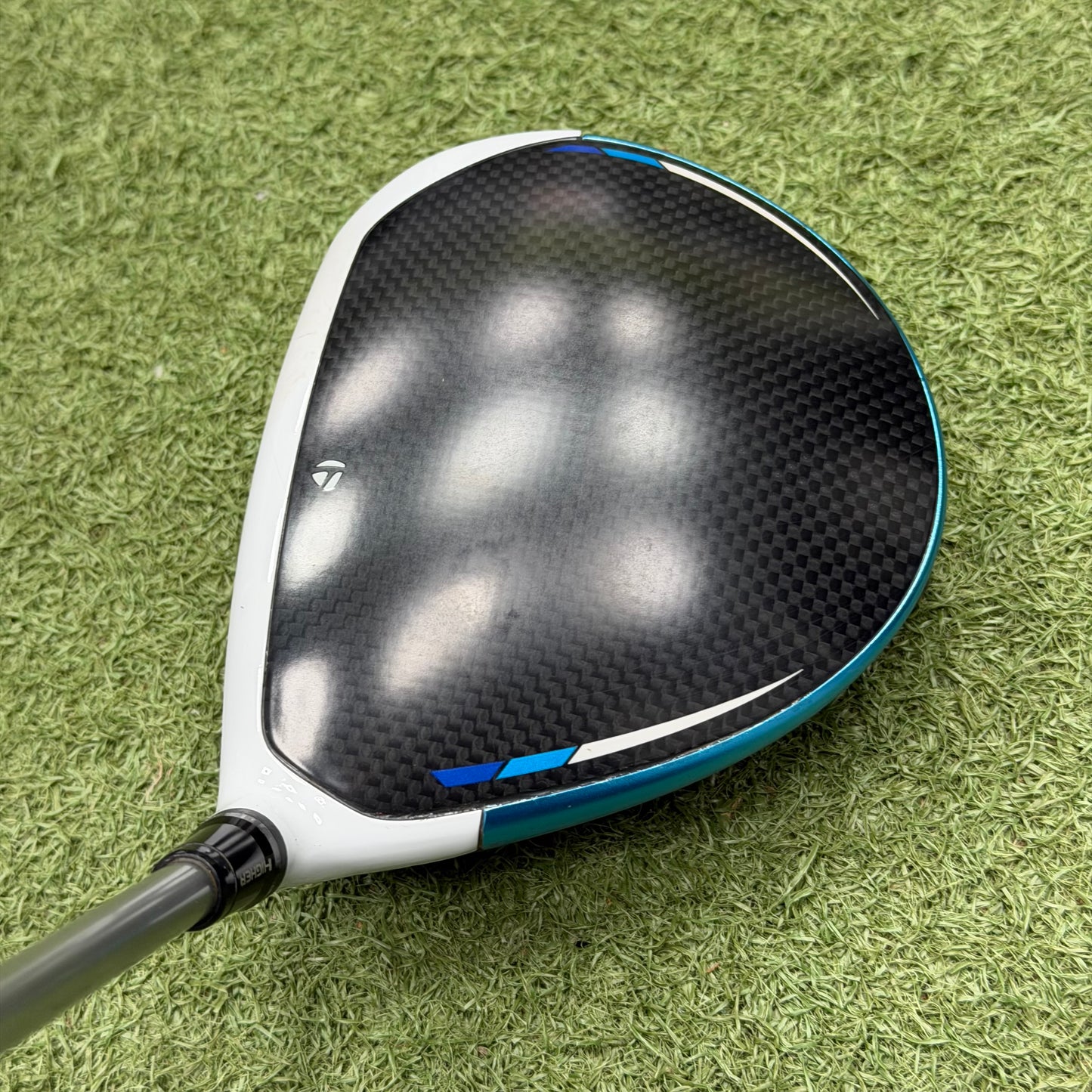 TaylorMade SIM2 Max Golf Driver / 9 Degree / Regular Flex