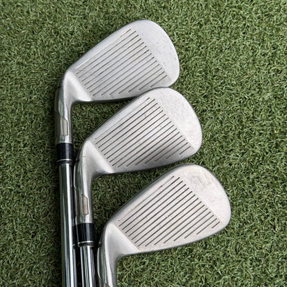 TaylorMade SIM2 Max Golf Iron Set / 5-PW / Stiff Flex - Pre Owned Golf 