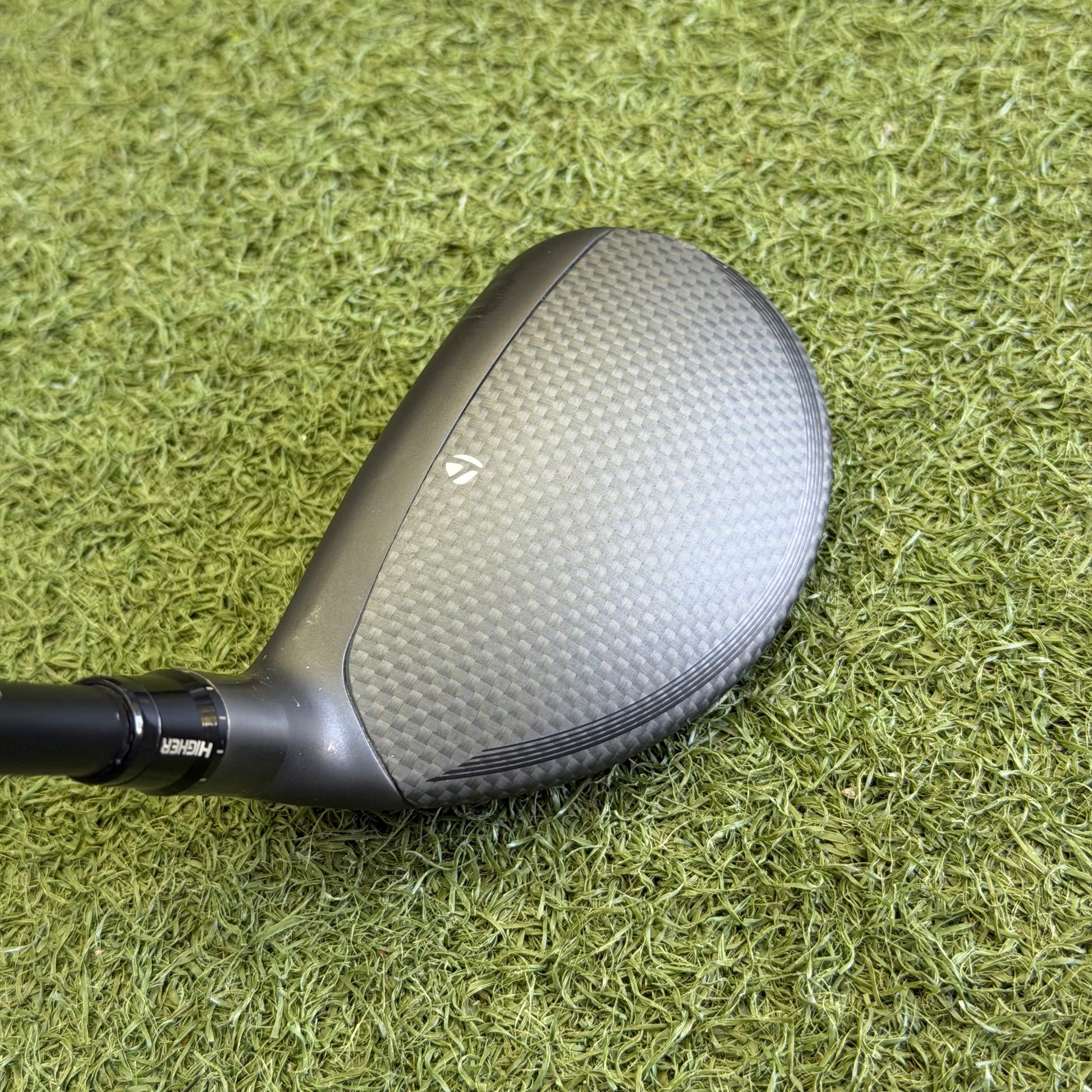 TaylorMade Qi35 #4 Hybrid / 22 Degree / Stiff Flex - Pre Owned Golf 