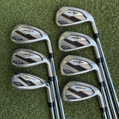 Callaway Mavrik Golf Iron Set / 5-SW / Regular Flex