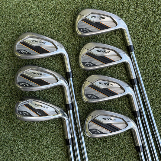 Callaway Mavrik Golf Iron Set / 5-SW / Regular Flex