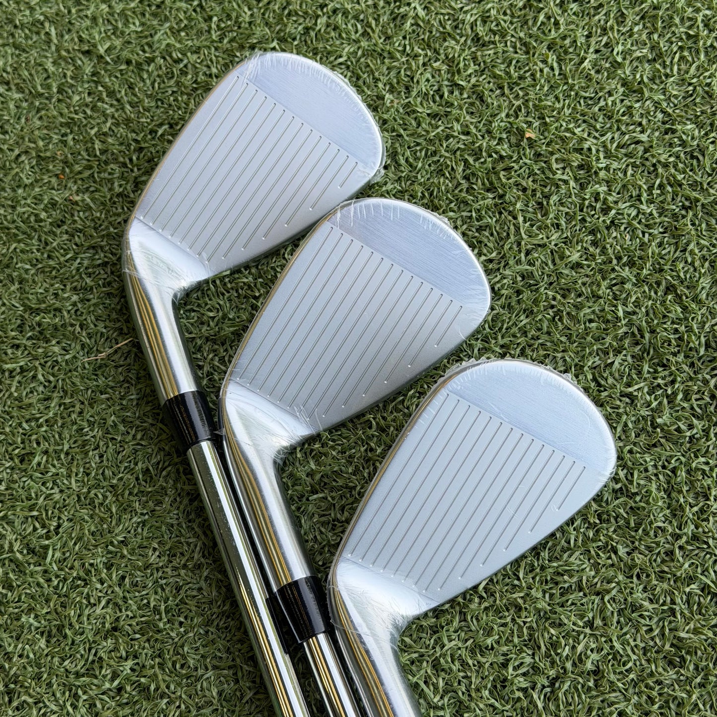Titleist T200 2023 Iron Set / 5-PW+48 / Stiff Flex