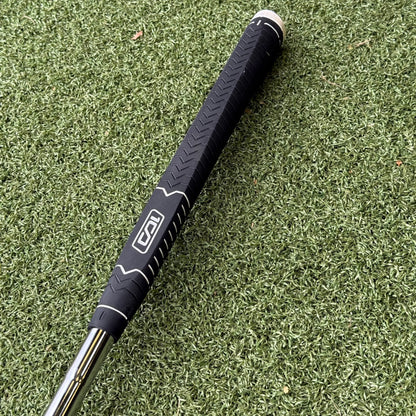 Cleveland Golf HB Soft 2 Retreve Single Bend Putter / 34 Inch / Left Handed