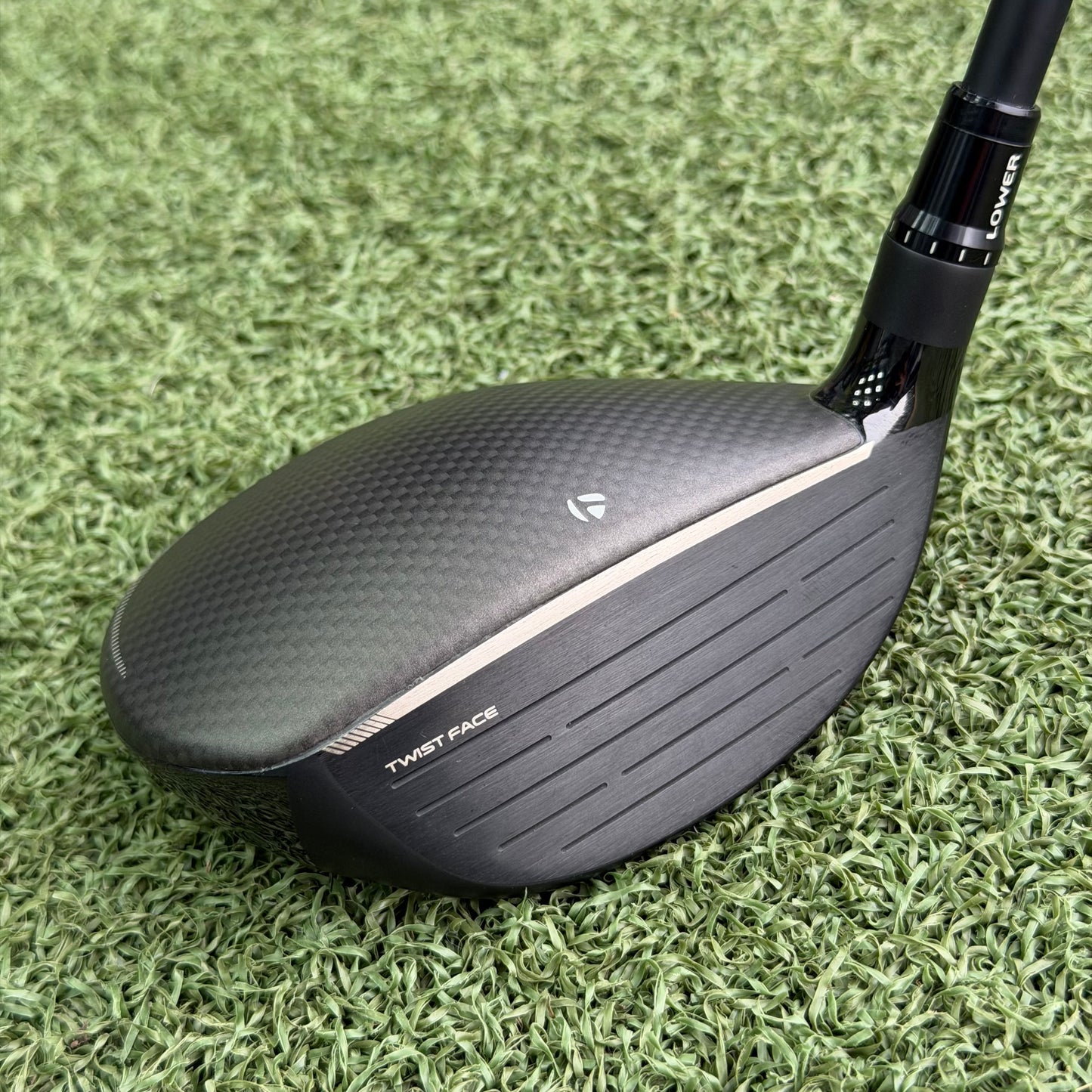 TaylorMade Qi4D #7 Fairway Wood / 21 Degree / X-Stiff Flex