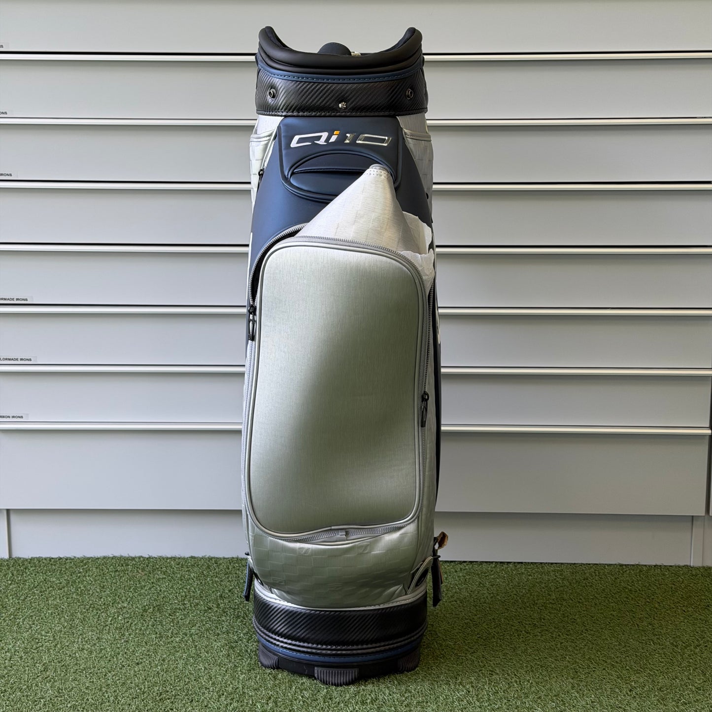 TaylorMade Qi10 Tour Golf Bag