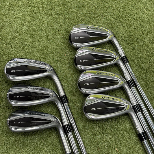 TaylorMade Qi Iron Set / 5-AW / Stiff Flex