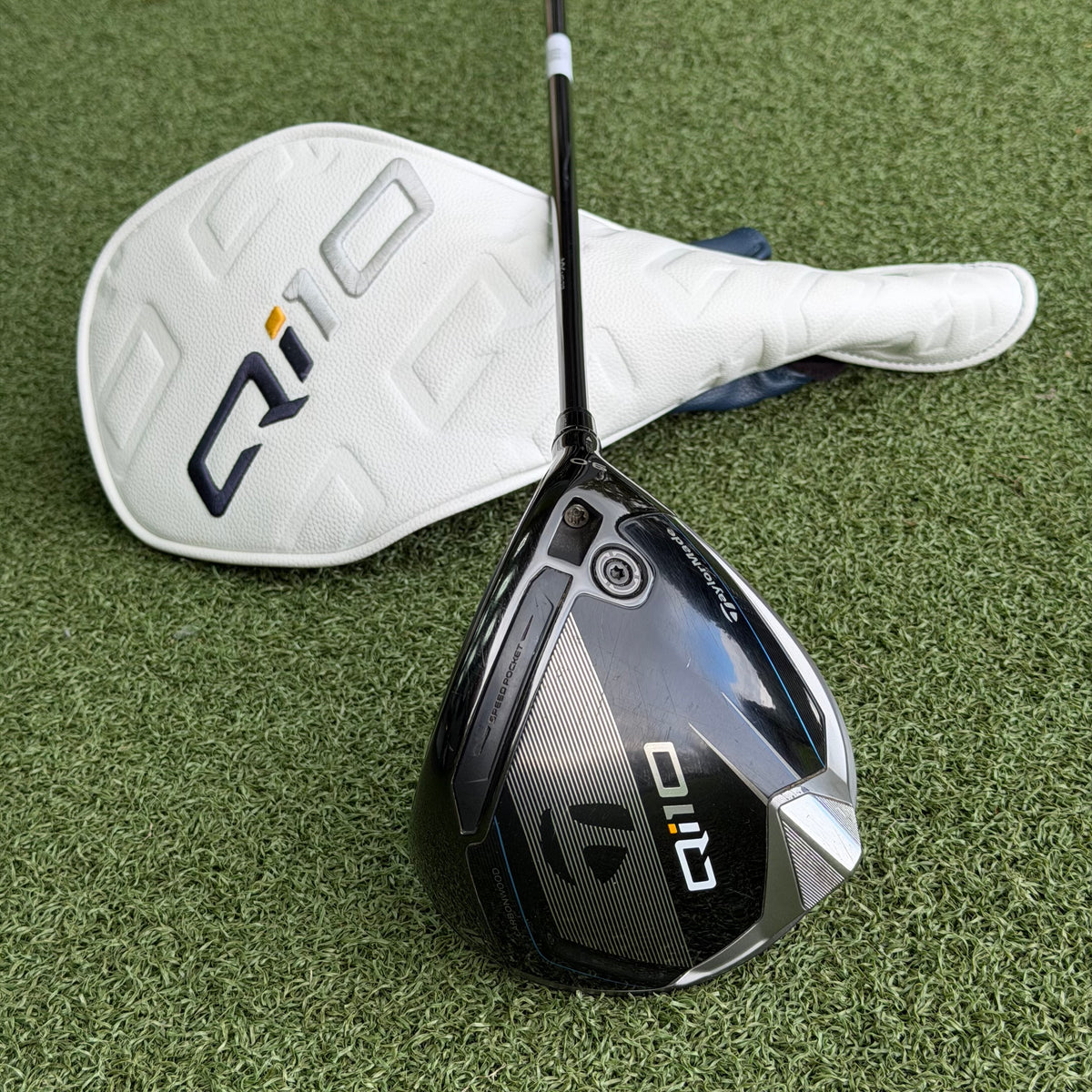 TaylorMade Qi10 Golf Driver / 9 Degree / X-Stiff Flex