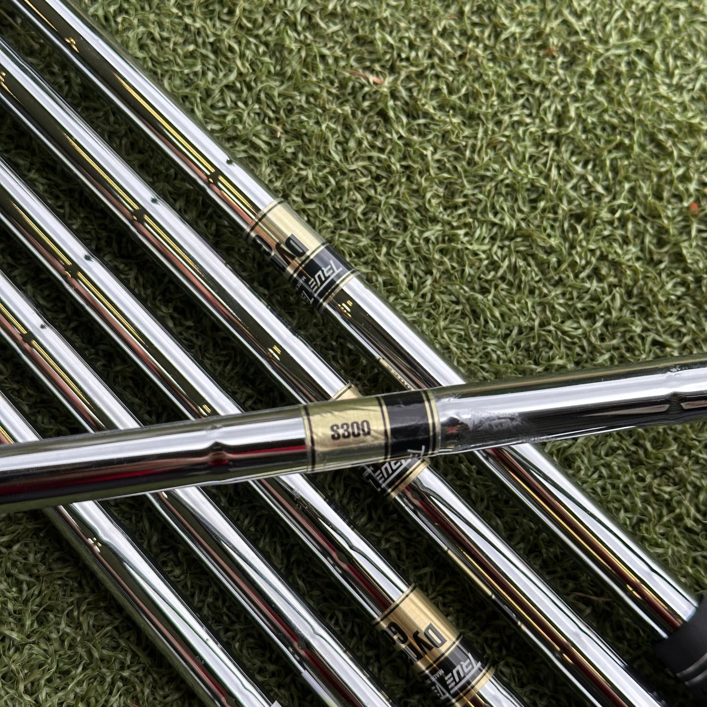 TaylorMade P790 Golf Iron Set 2017 / 5-PW / Stiff Flex