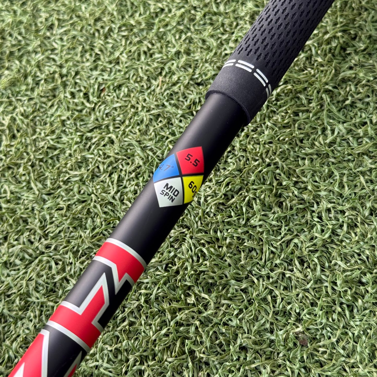 Titleist TSR2 #5 Fairway / 18 Degree / Regular Flex